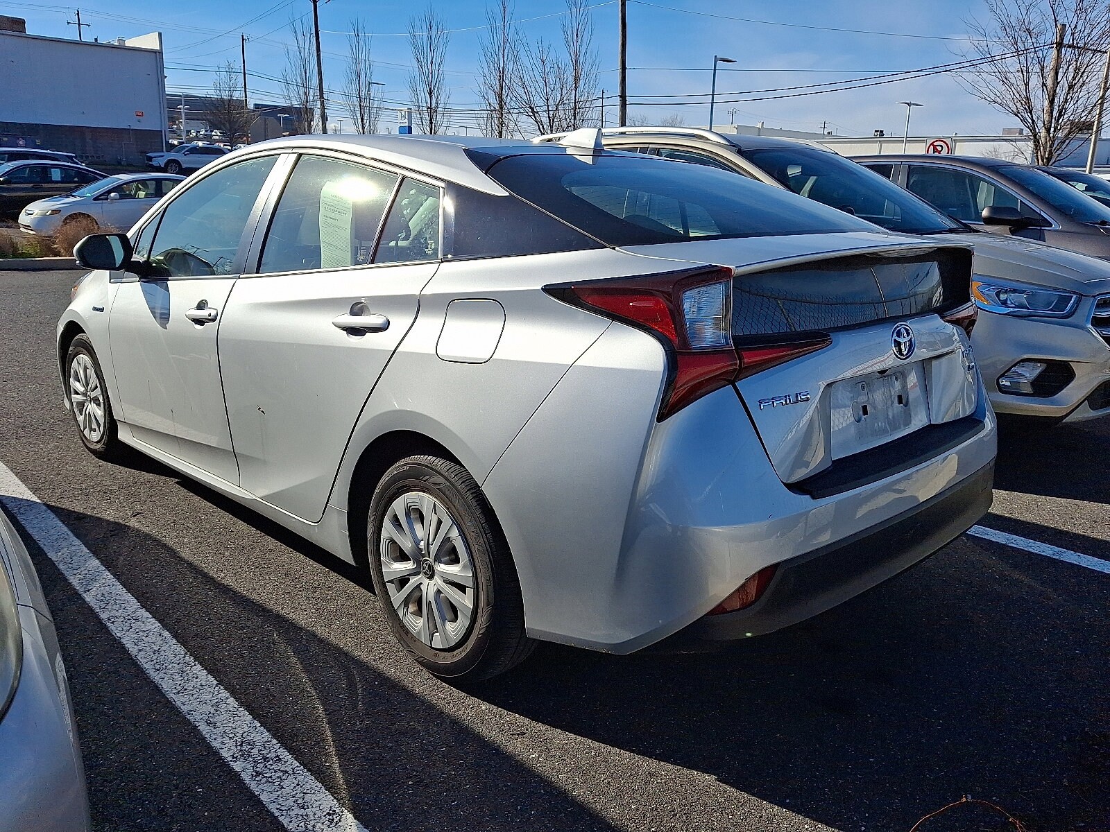 2022 Toyota Prius L photo 4