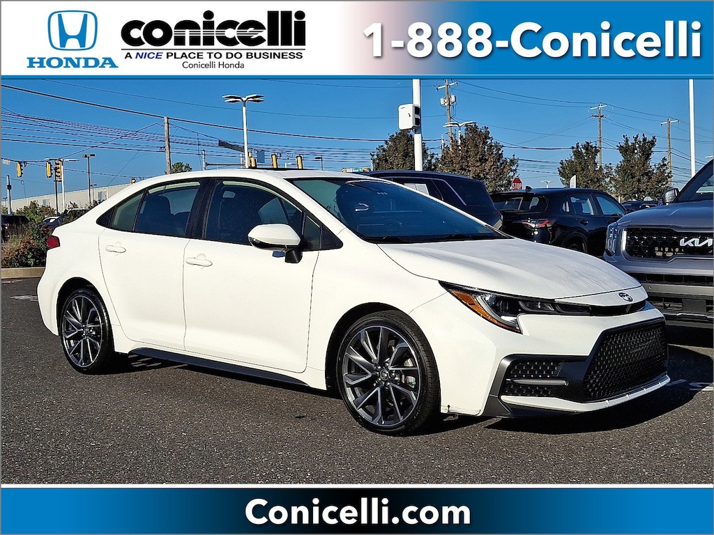 Used 2021 Toyota Corolla SE Sedan