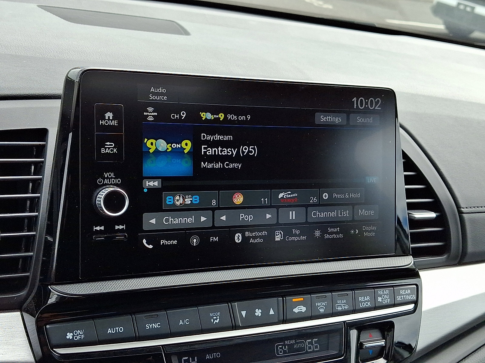 2026 Honda Odyssey EX-L - Photo 18