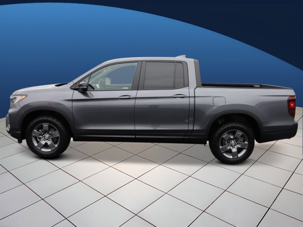2025 Honda Ridgeline TrailSport photo 2