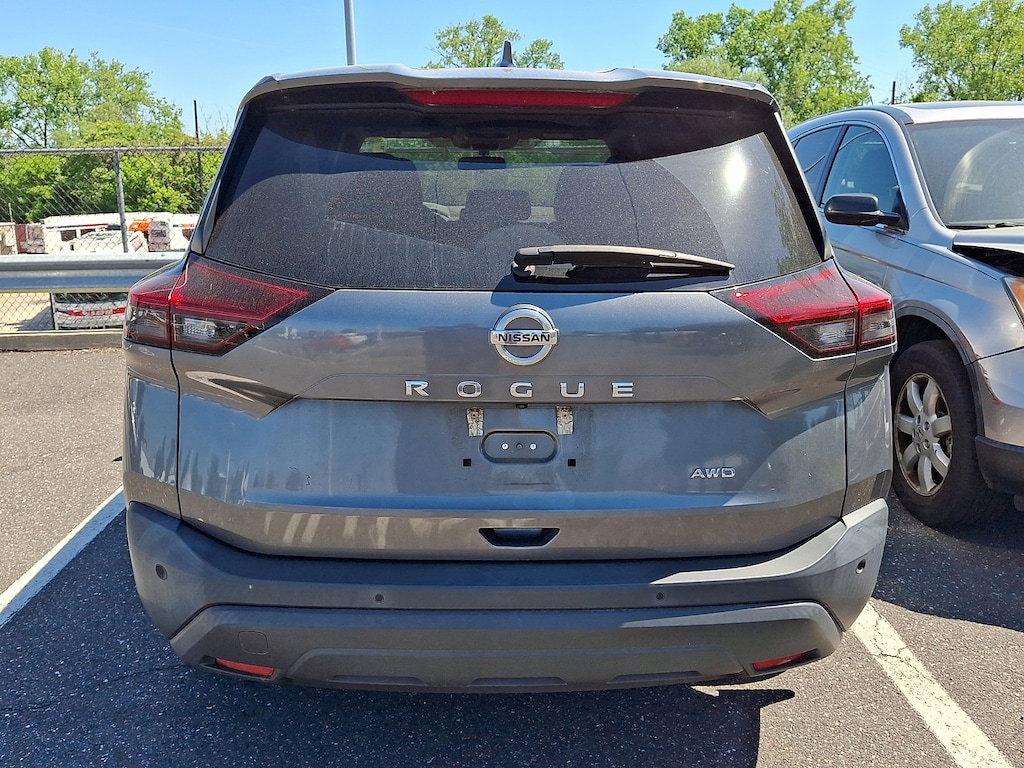 Used 2021 Nissan Rogue S SUV