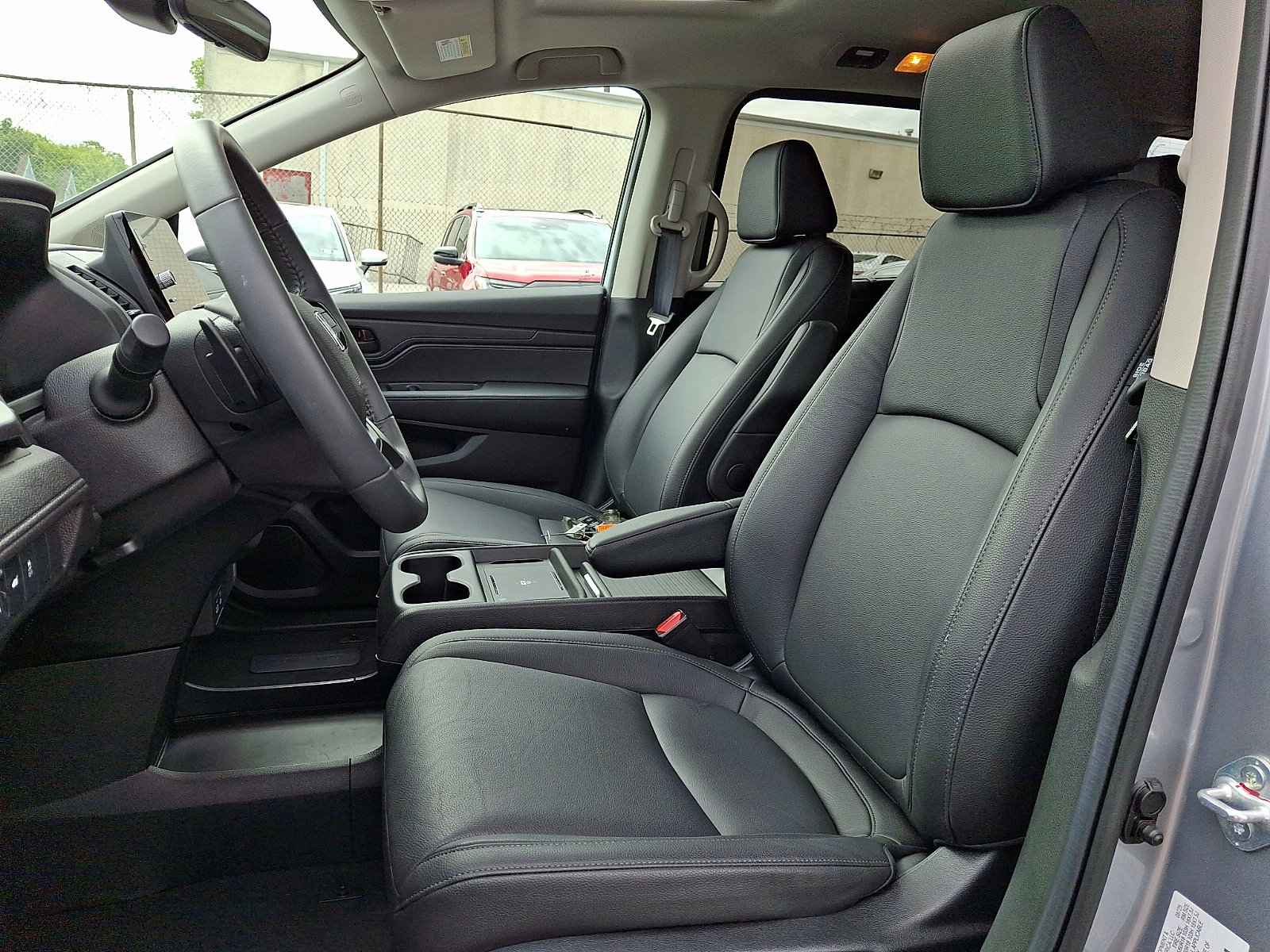 2026 Honda Odyssey EX-L - Photo 14