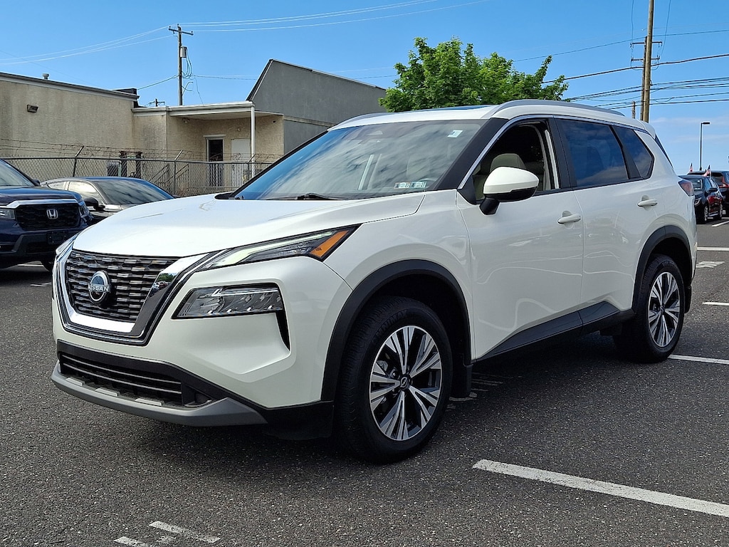 Used 2023 Nissan Rogue SV SUV