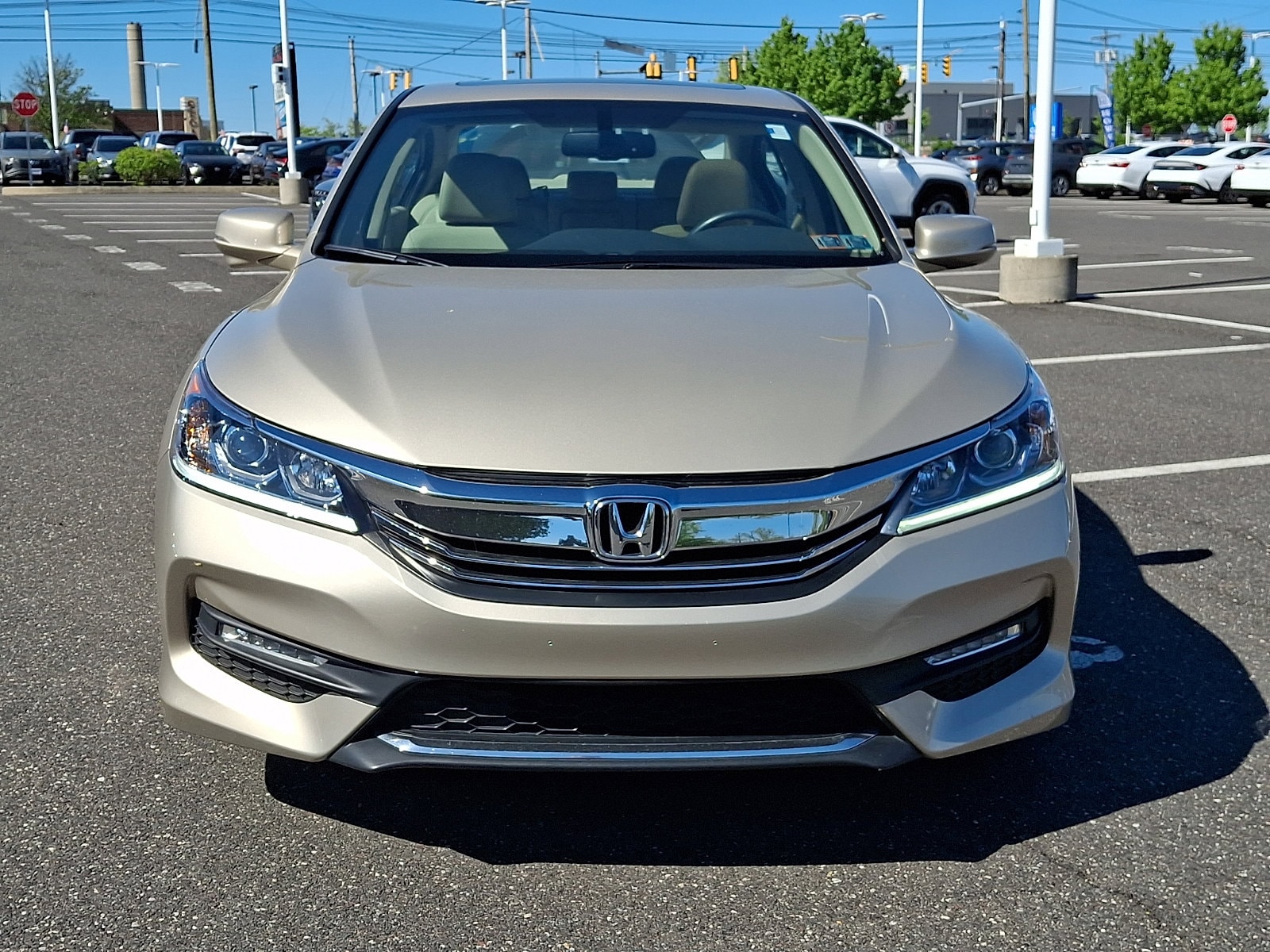 Used 2016 Honda Accord EX-L with VIN 1HGCR2F85GA016762 for sale in Conshohocken, PA