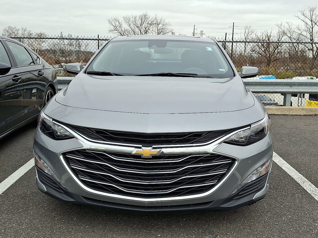 Used 2024 Chevrolet Malibu 1LT Sedan