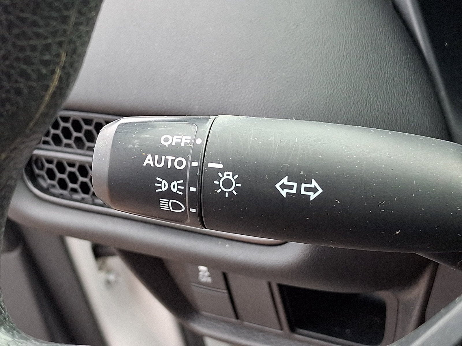 2023 Honda HR-V LX - Photo 25
