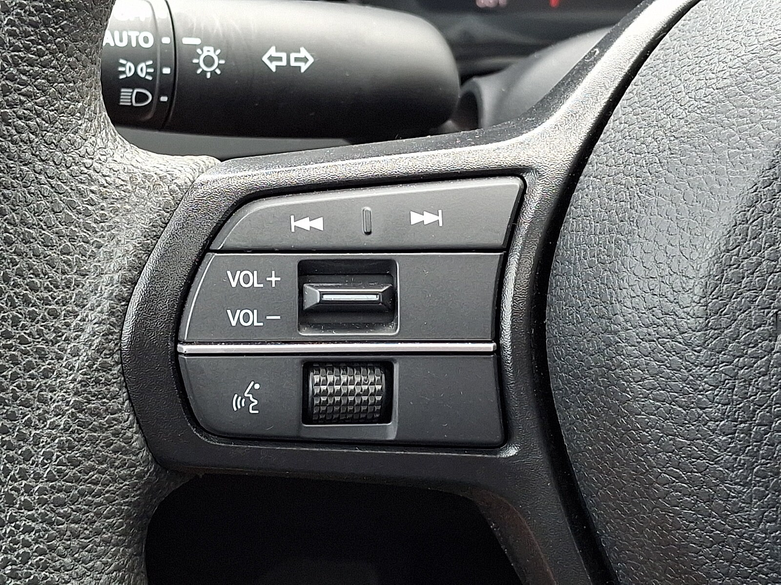 2024 Honda Accord EX - Photo 21