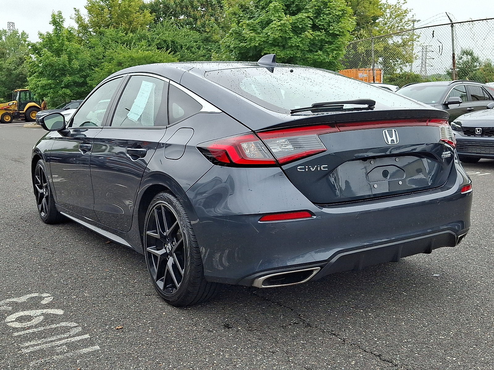 2024 Honda Civic Hatchback Sport Touring - Photo 4