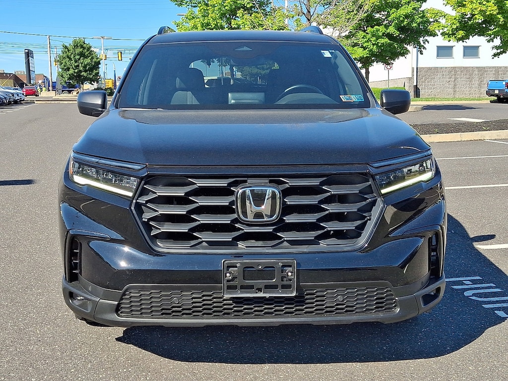 Used 2023 Honda Pilot Sport SUV