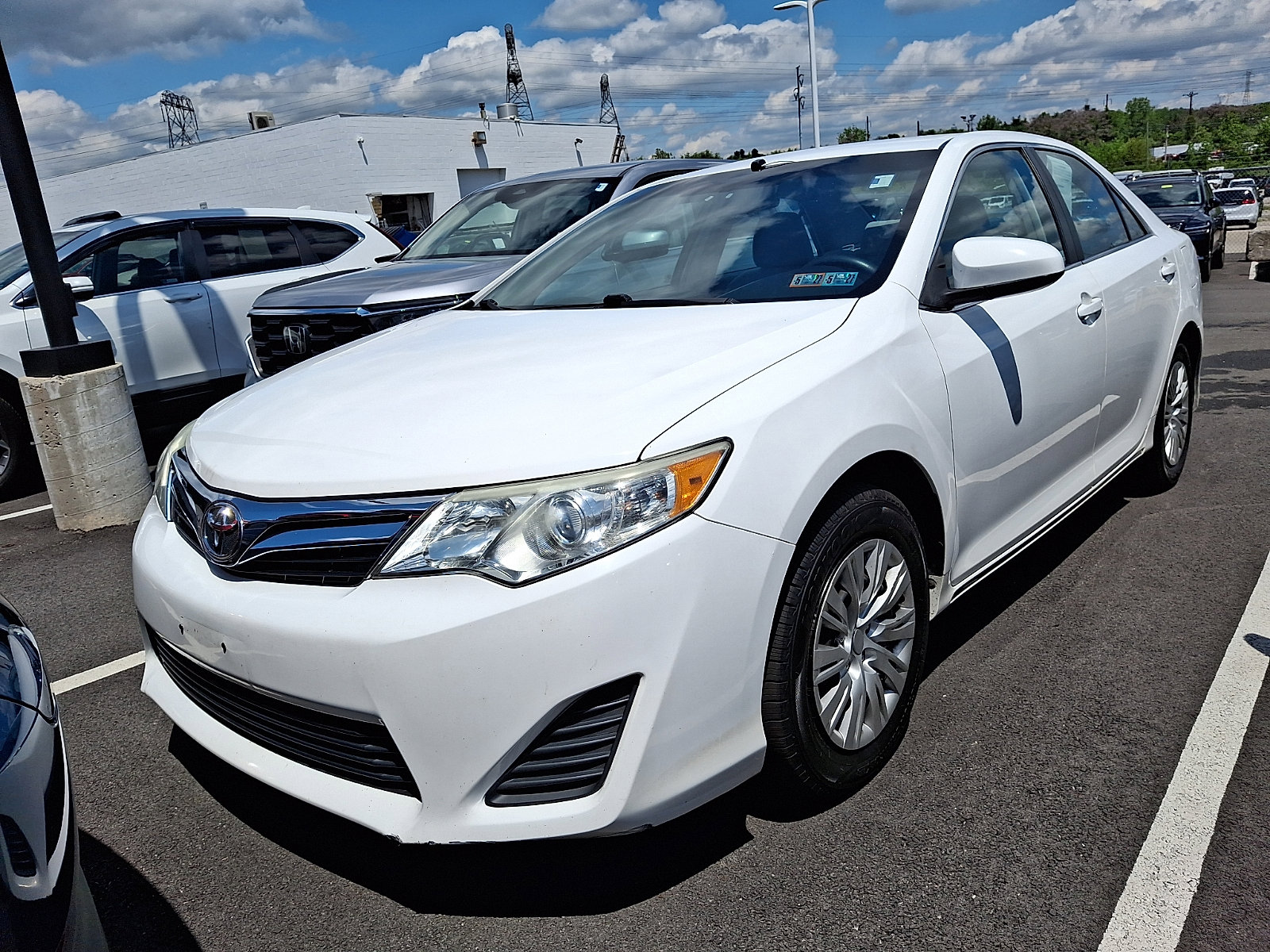 Used 2013 Toyota Camry LE with VIN 4T1BF1FK3DU716858 for sale in Conshohocken, PA