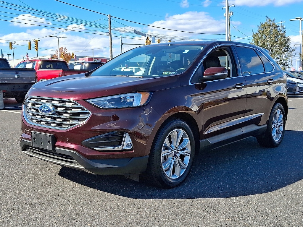 Used 2022 Ford Edge Titanium SUV