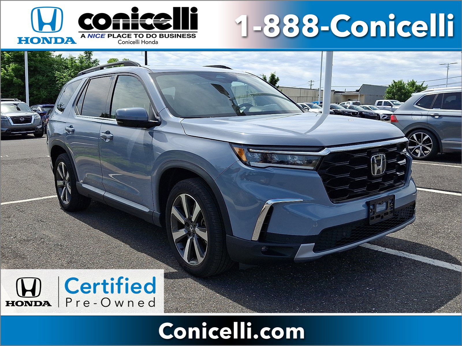 2023 Honda Pilot Touring AWD's photo