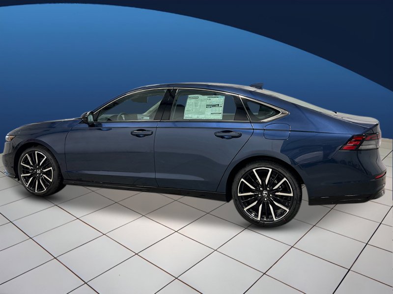 2025 Honda Accord Hybrid Touring photo 2