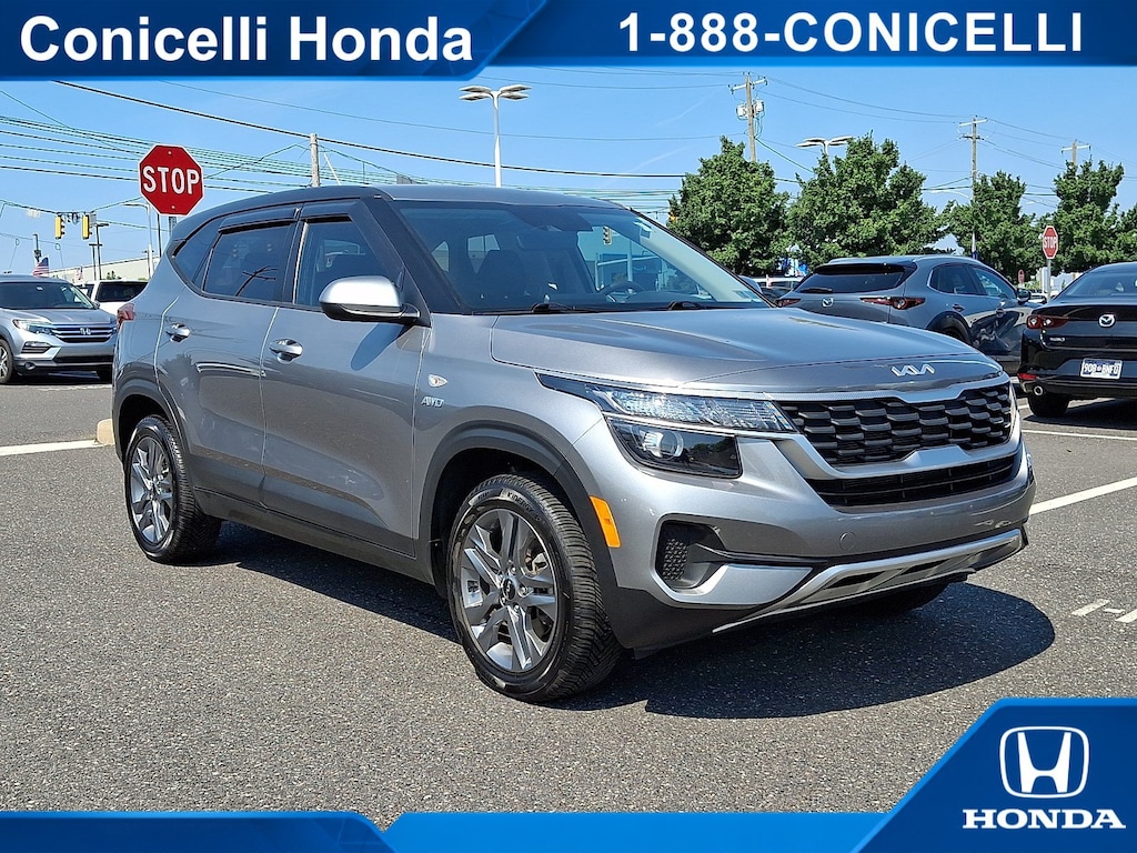 Used 2023 Kia Seltos LX SUV
