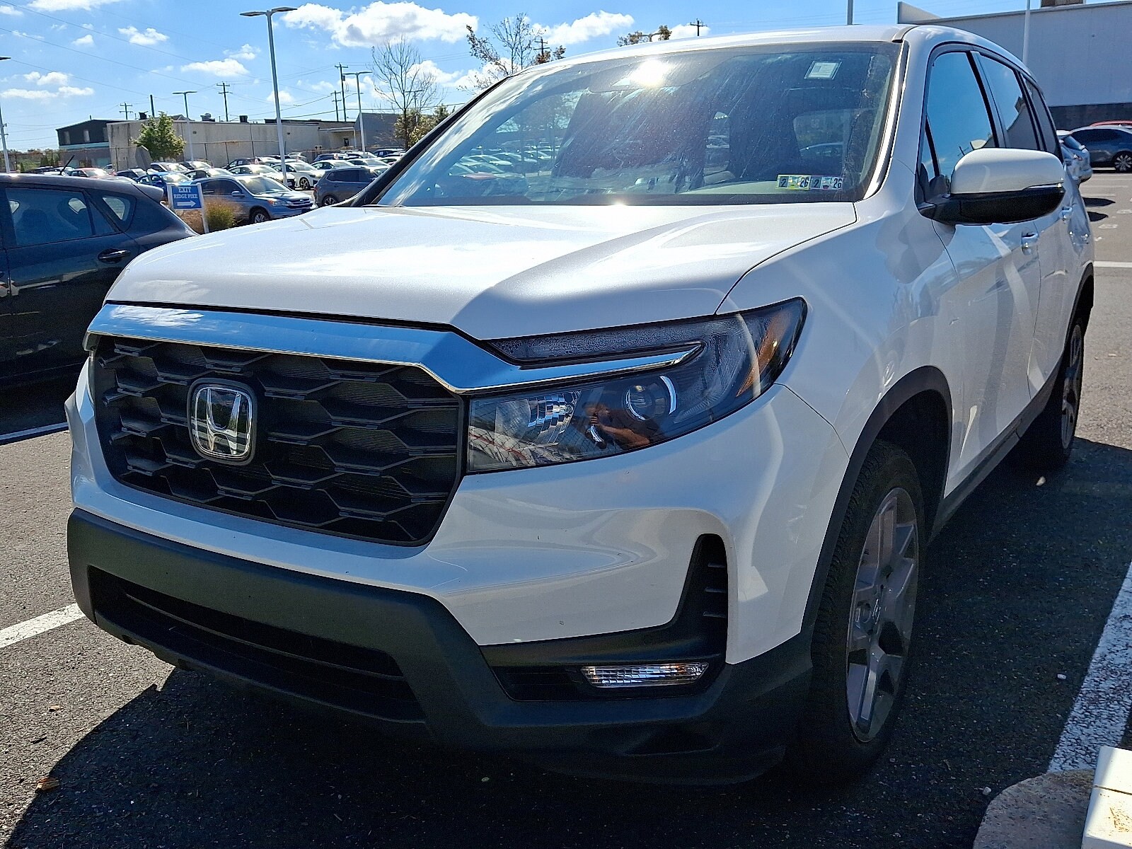 2023 Honda Passport EX-L photo 2