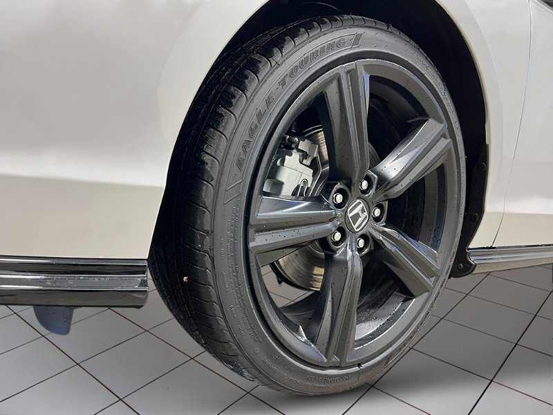2025 Honda Accord Hybrid Sport-L - Photo 11