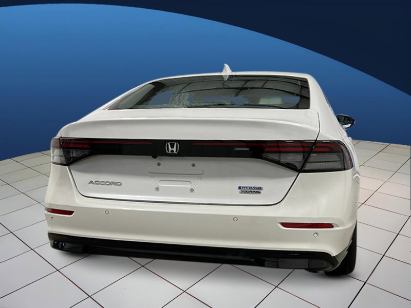 2025 Honda Accord Hybrid Touring photo 3