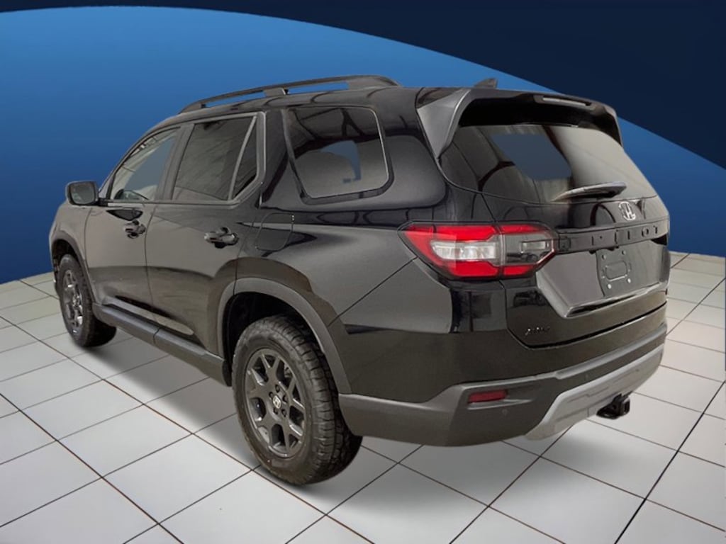 New 2025 Honda Pilot TrailSport SUV