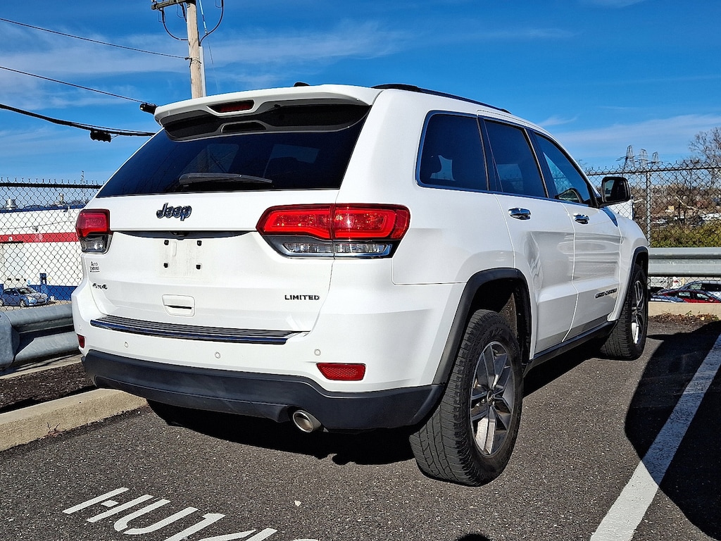 Used 2018 Jeep Grand Cherokee Limited 4x4 SUV