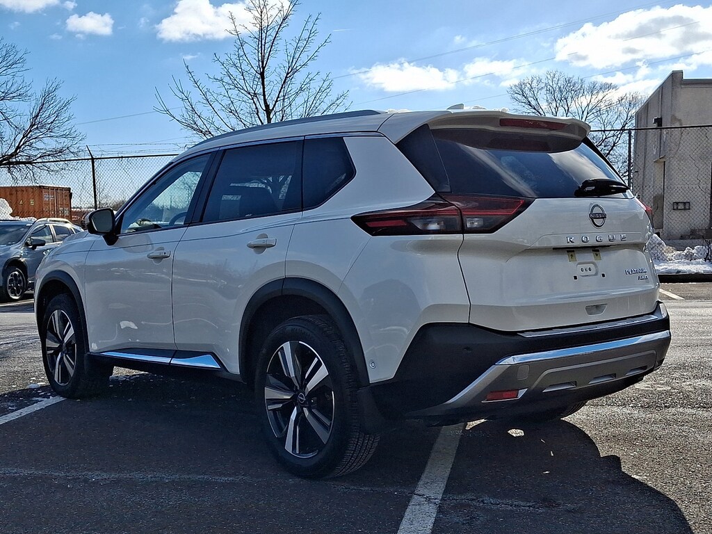 Used 2022 Nissan Rogue Platinum SUV