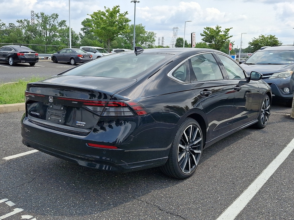 Certified 2023 Honda Accord Hybrid Touring Sedan