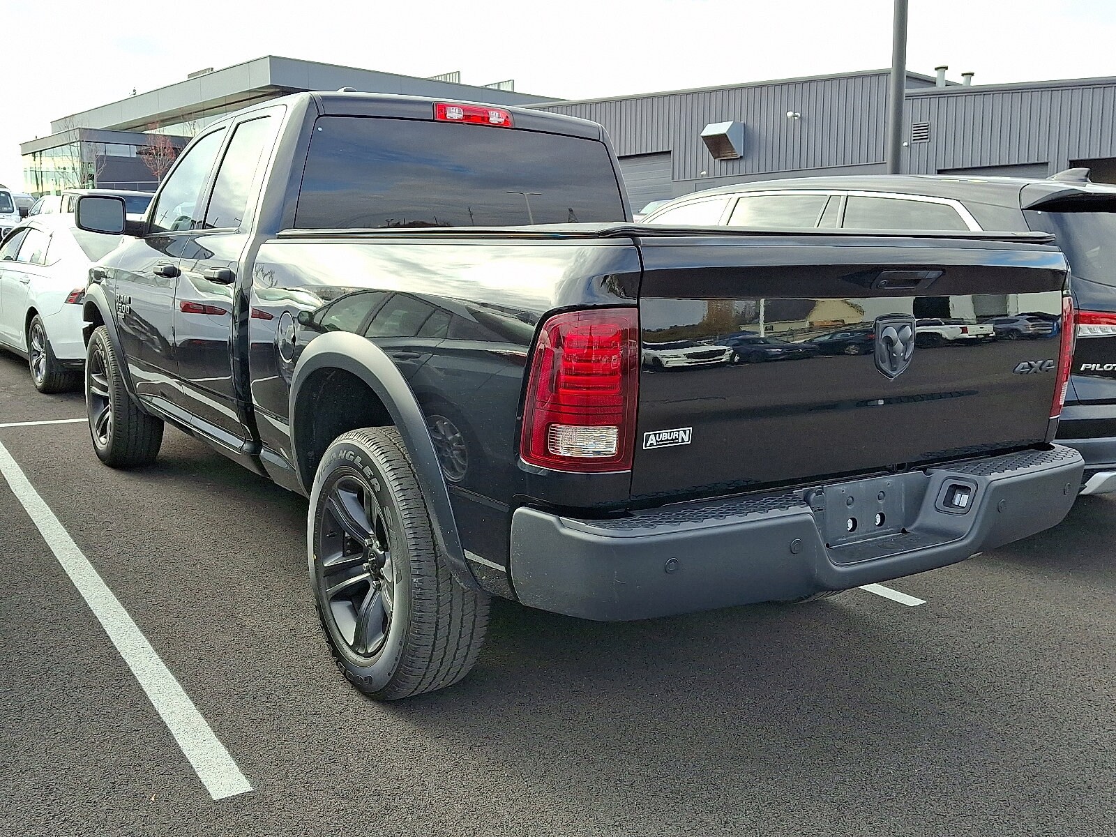 2022 Ram 1500 Classic SLT photo 3