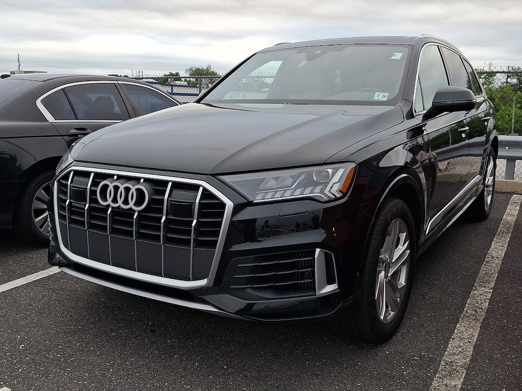 Used 2023 Audi Q7 55 Premium SUV