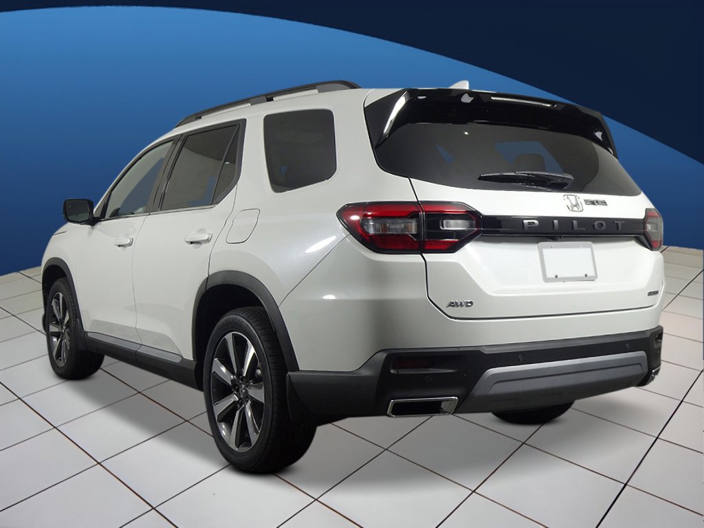 2025 Honda Pilot Touring photo 2
