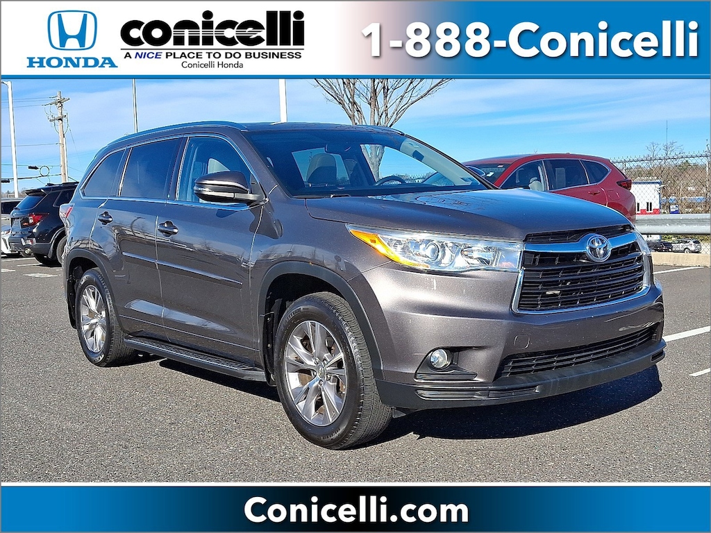Used 2014 Toyota Highlander XLE V6 SUV