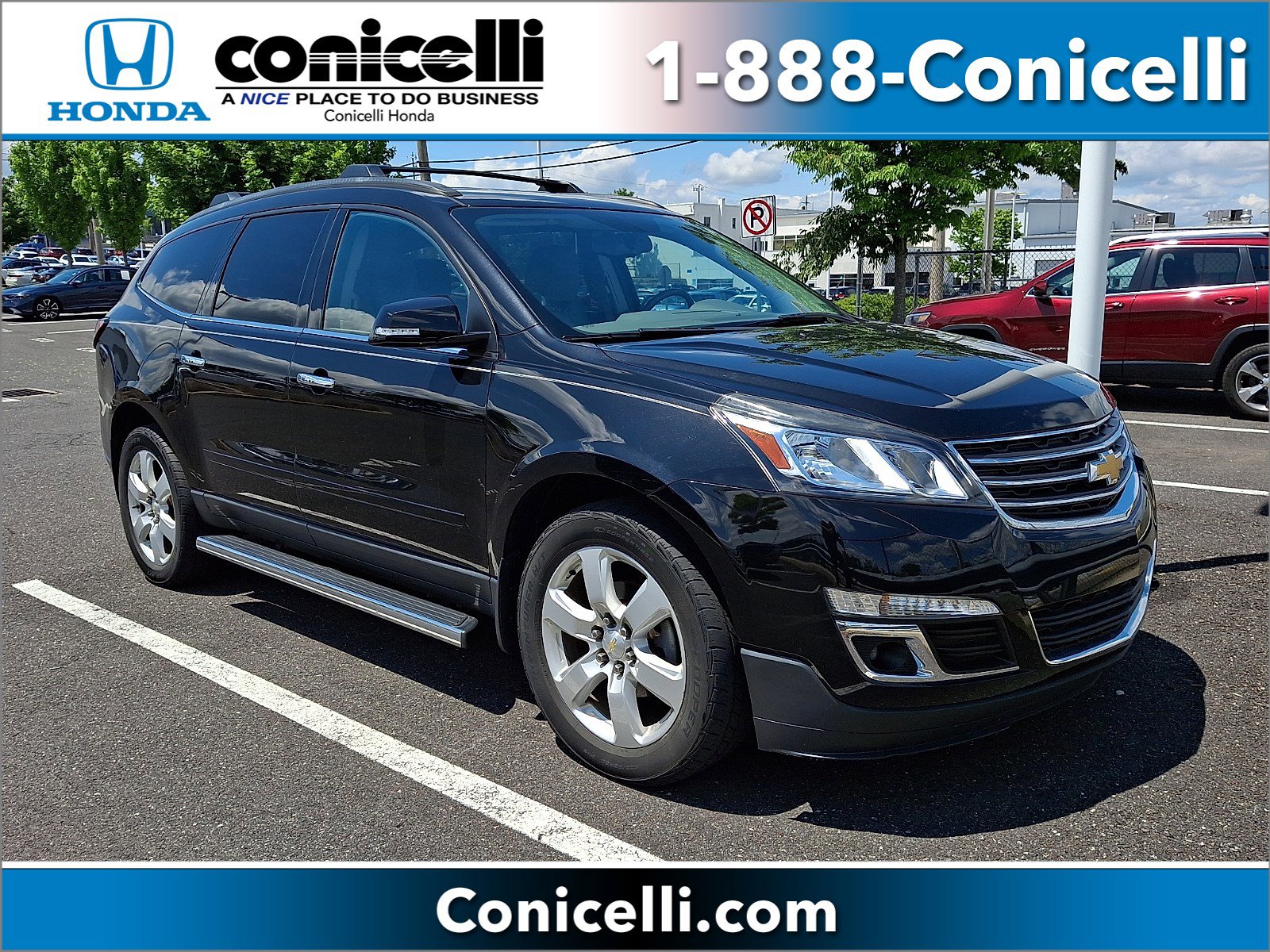 2017 Chevrolet Traverse 1LT FWD's photo
