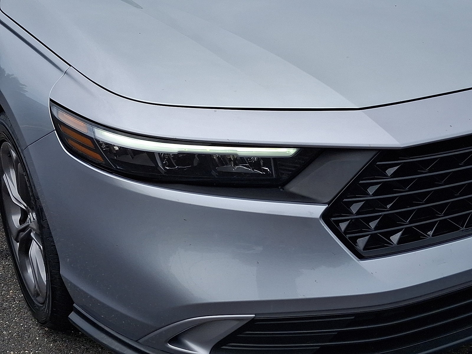 2024 Honda Accord EX - Photo 9