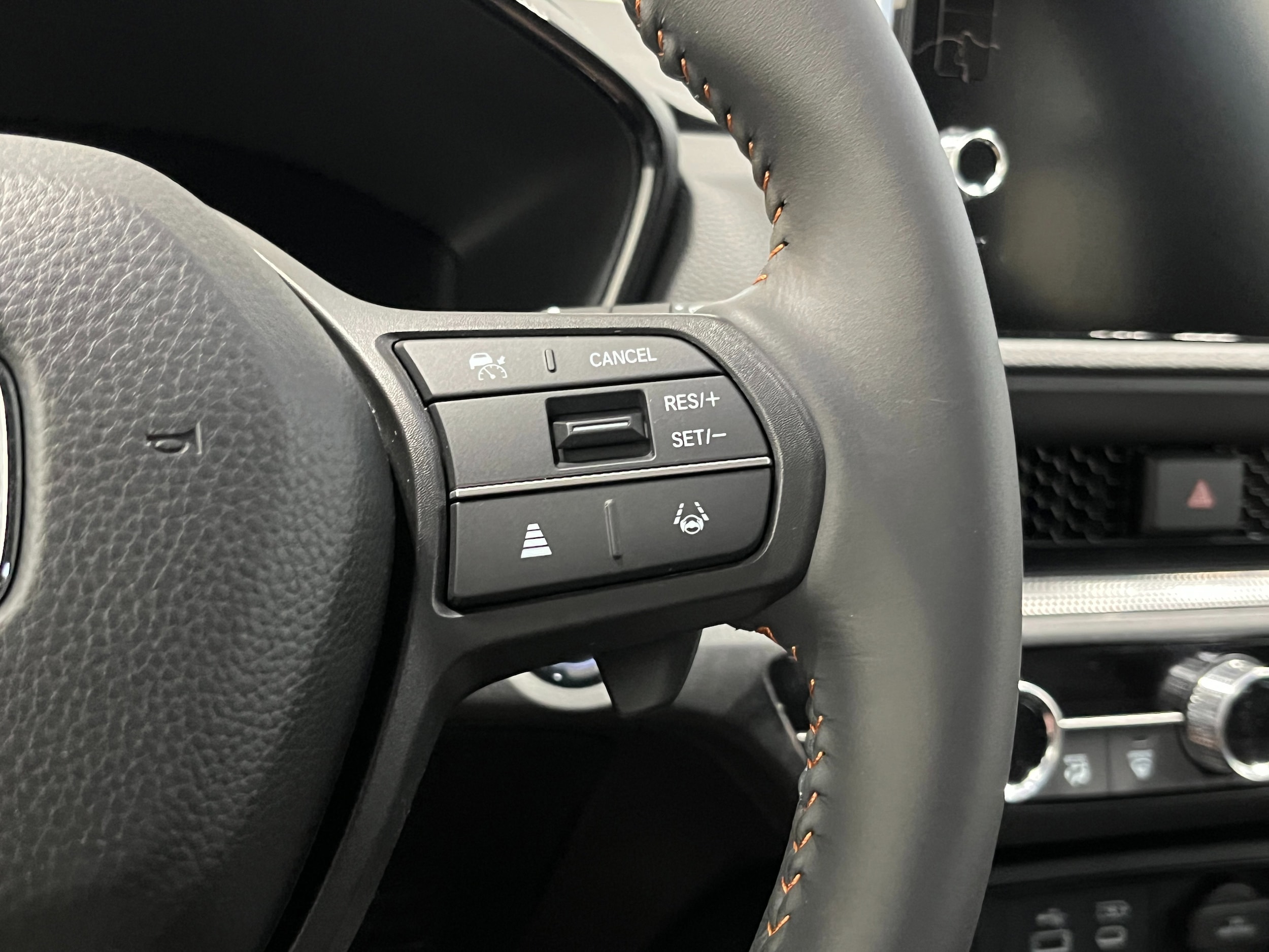 2025 Honda CR-V Sport-L - Photo 17