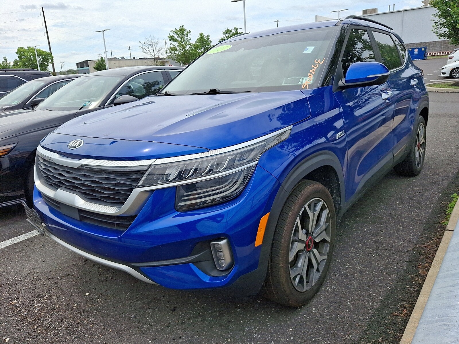 2021 Kia Seltos SX photo 2