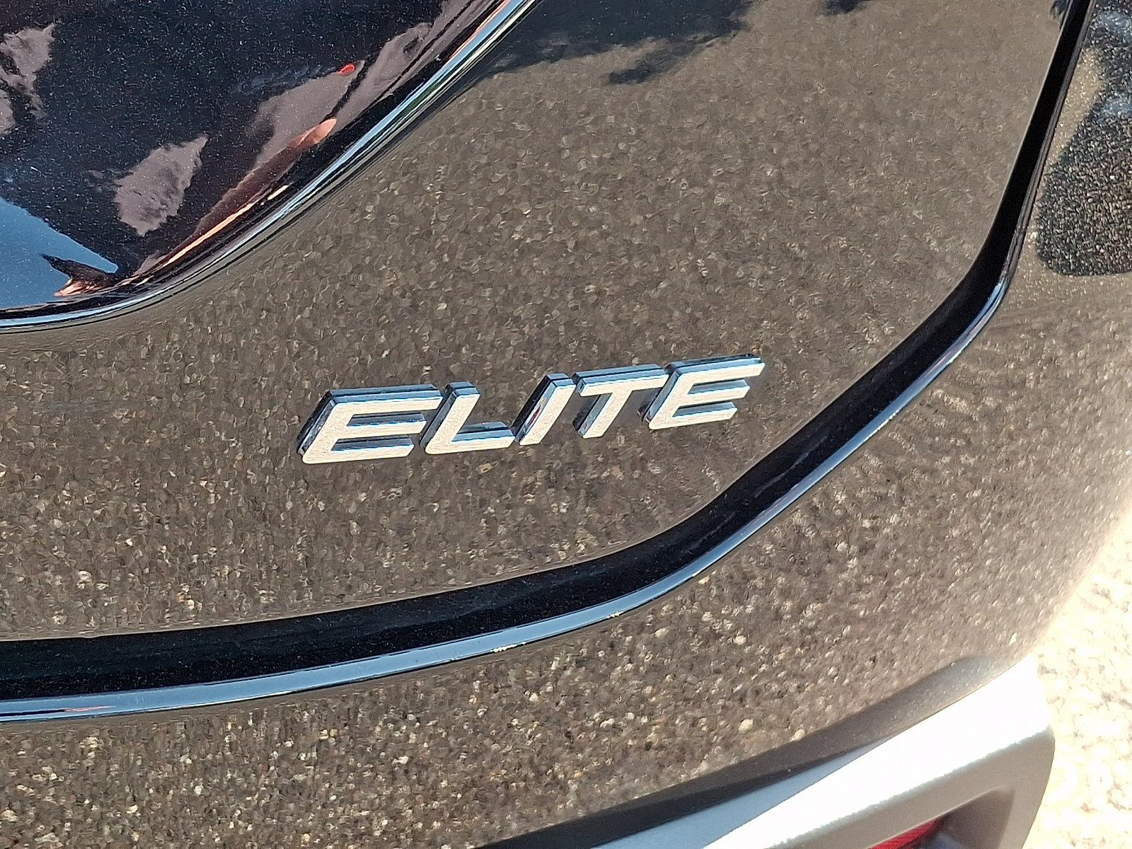 2023 Honda Pilot Elite - Photo 32