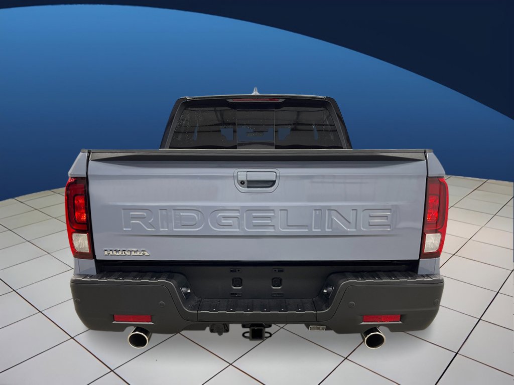 2026 Honda Ridgeline Black Edition photo 4