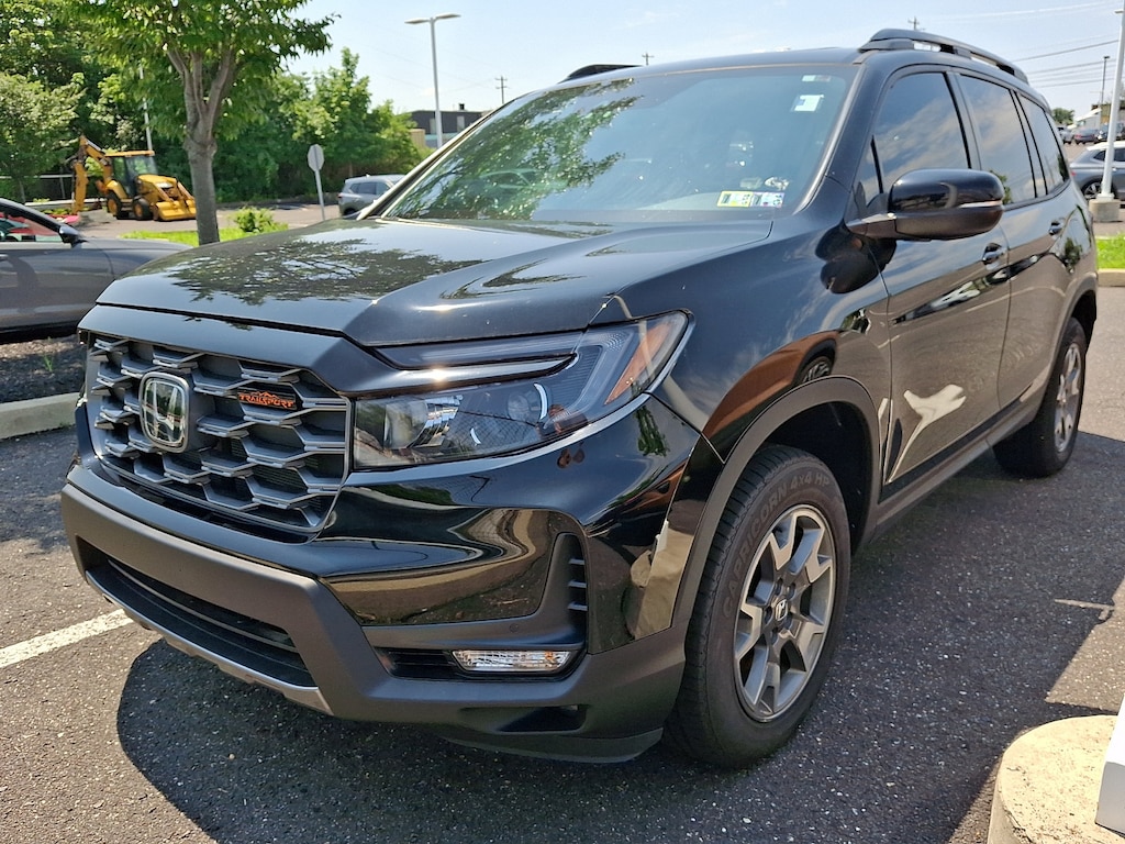 Used 2023 Honda Passport TrailSport SUV
