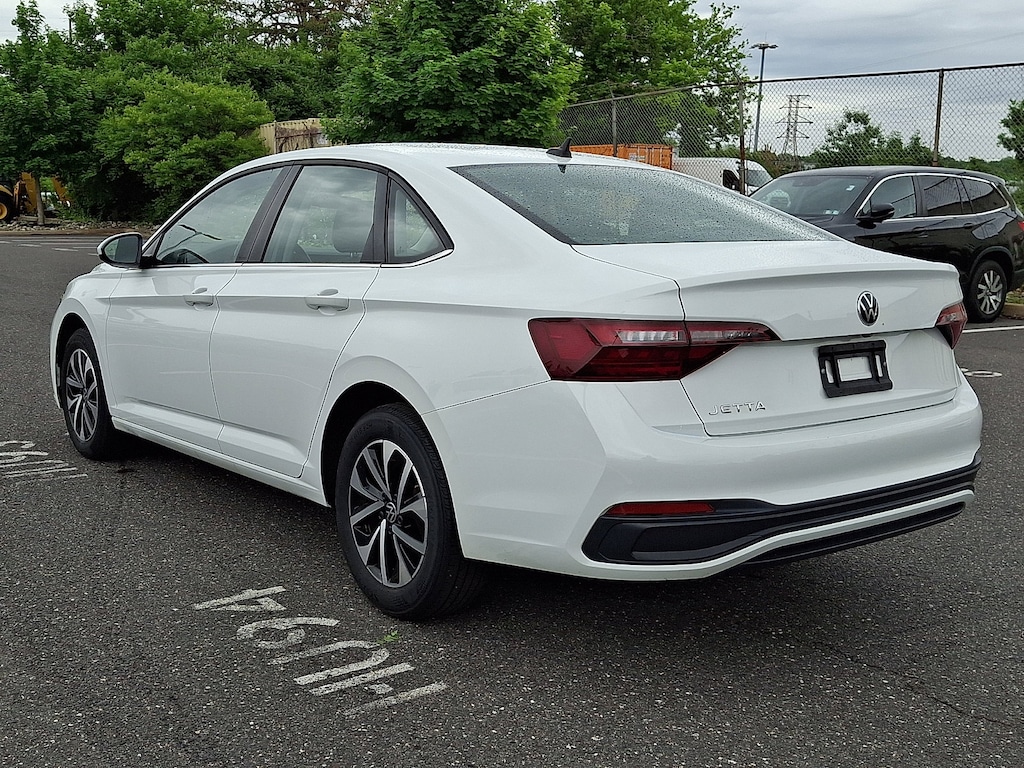 Used 2024 Volkswagen Jetta 1.5T S Sedan