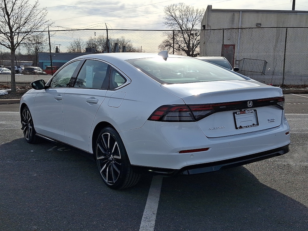 Certified 2025 Honda Accord Hybrid Touring Sedan