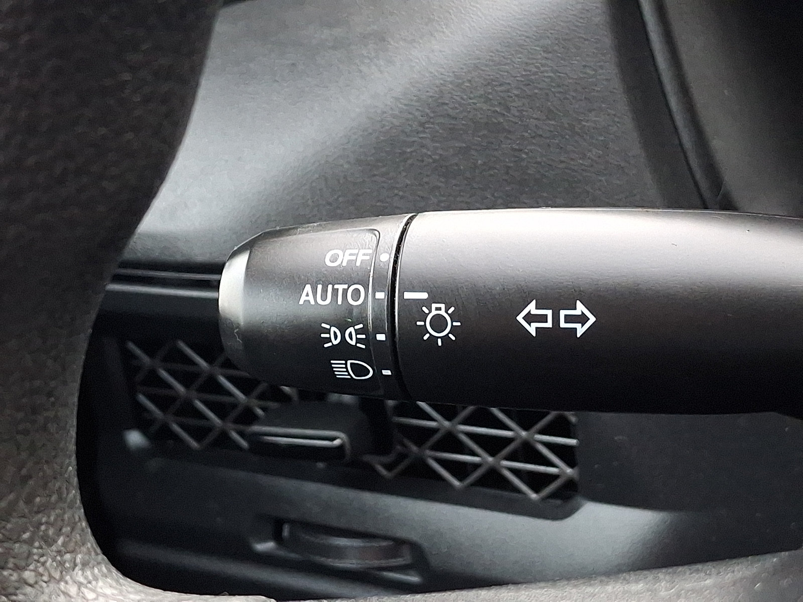 2023 Honda Accord LX - Photo 24