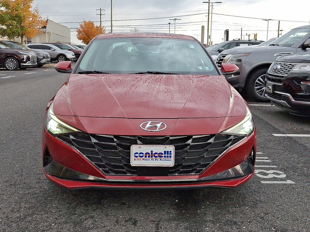 Used 2023 Hyundai Elantra Limited Sedan