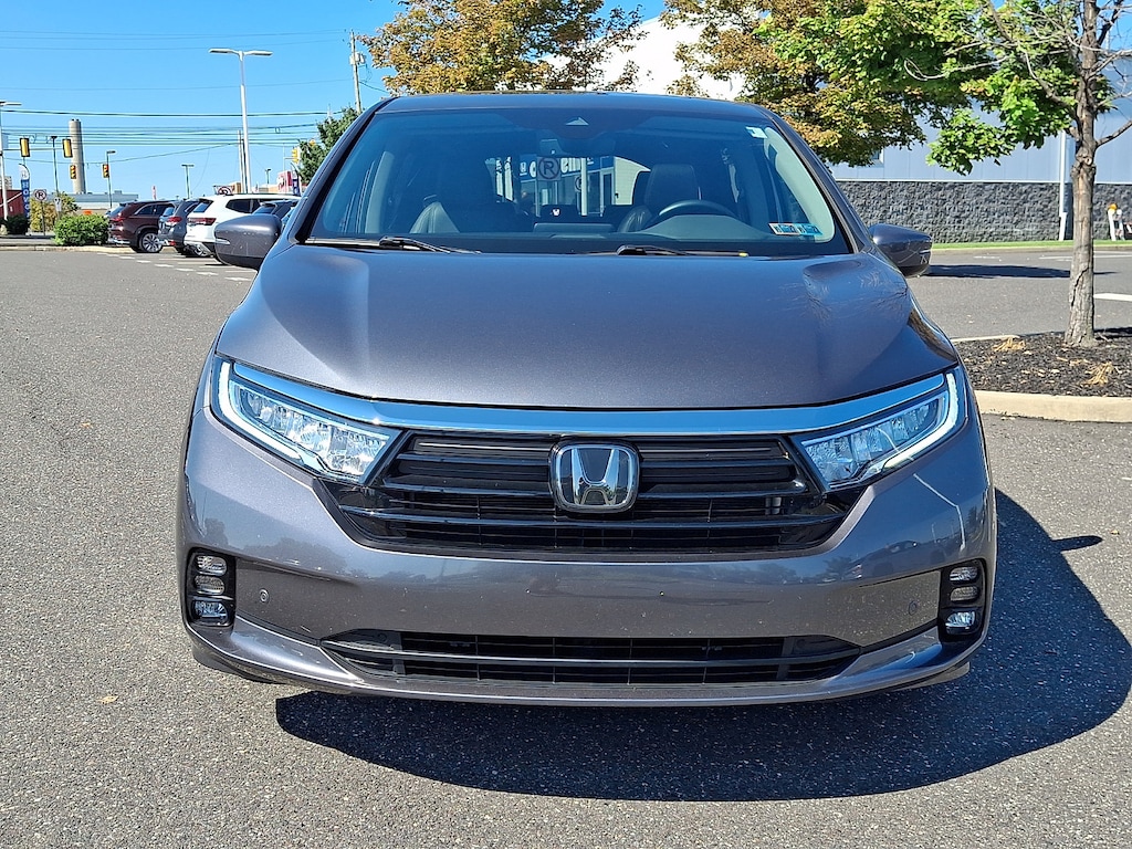 Certified 2024 Honda Odyssey Touring Van
