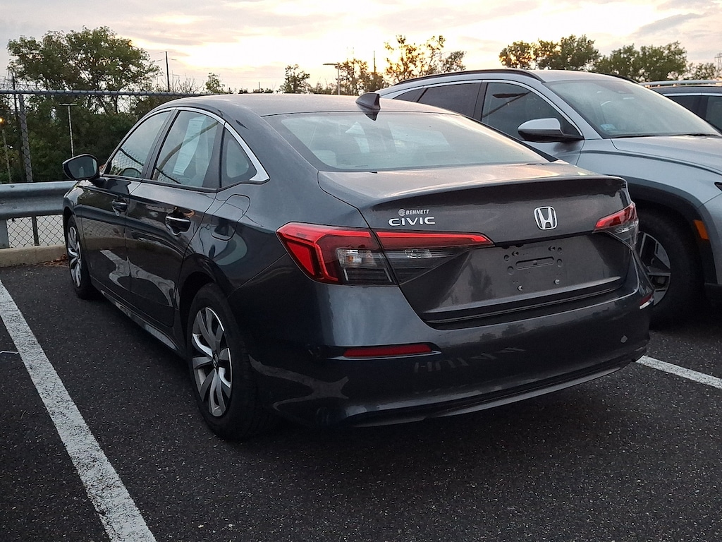 Used 2024 Honda Civic LX Sedan