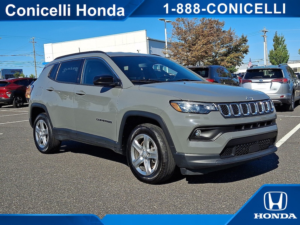Used 2024 Jeep Compass Latitude SUV