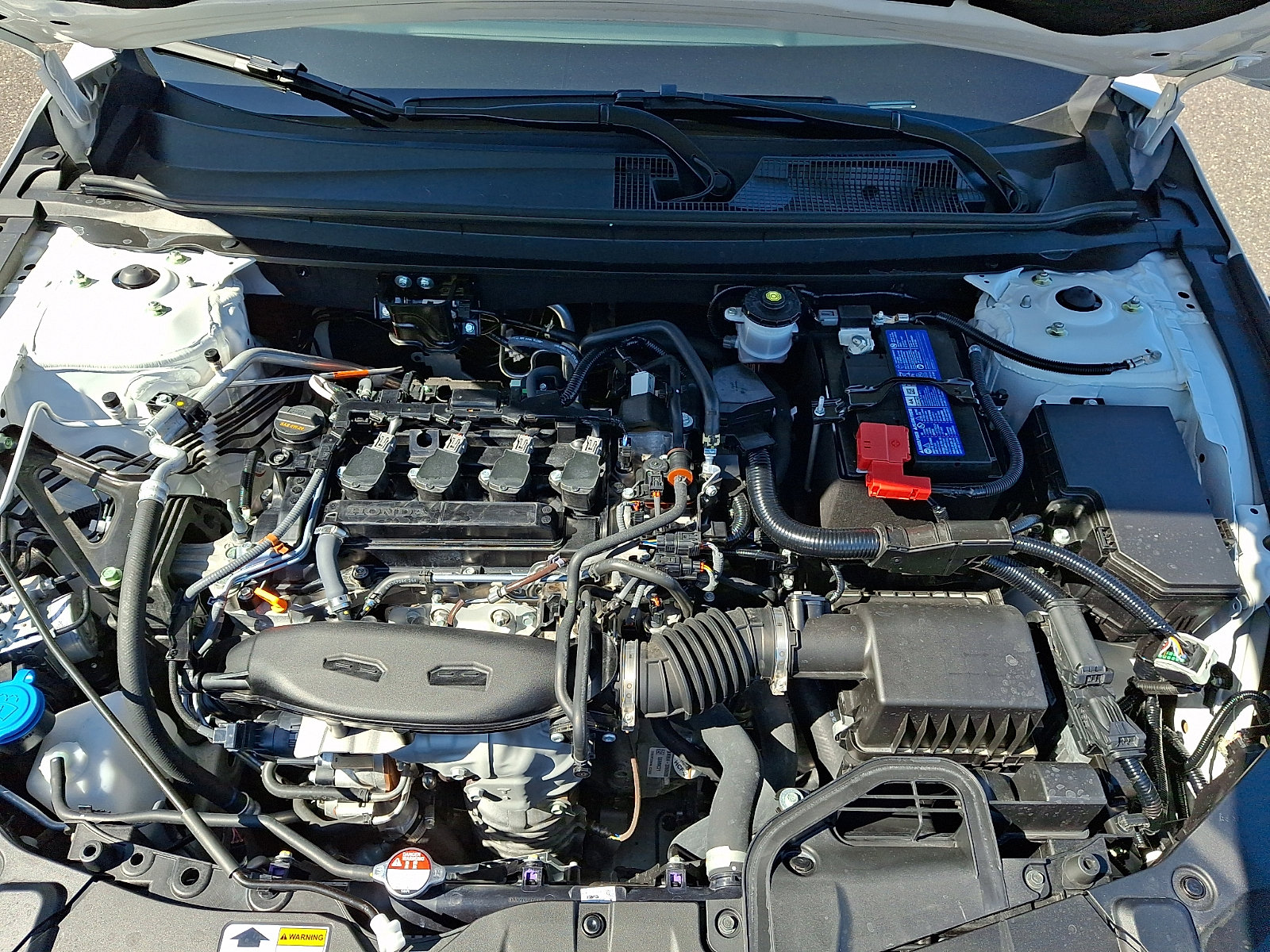 2025 Honda Accord SE - Photo 28