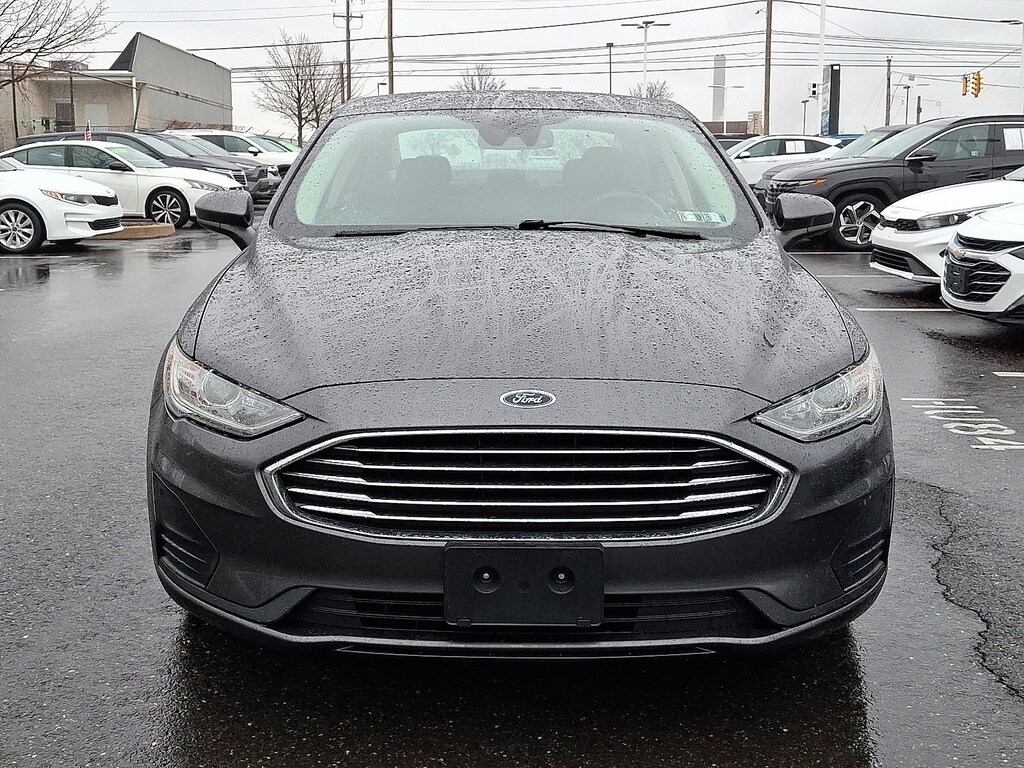 Used 2020 Ford Fusion Hybrid SE Sedan