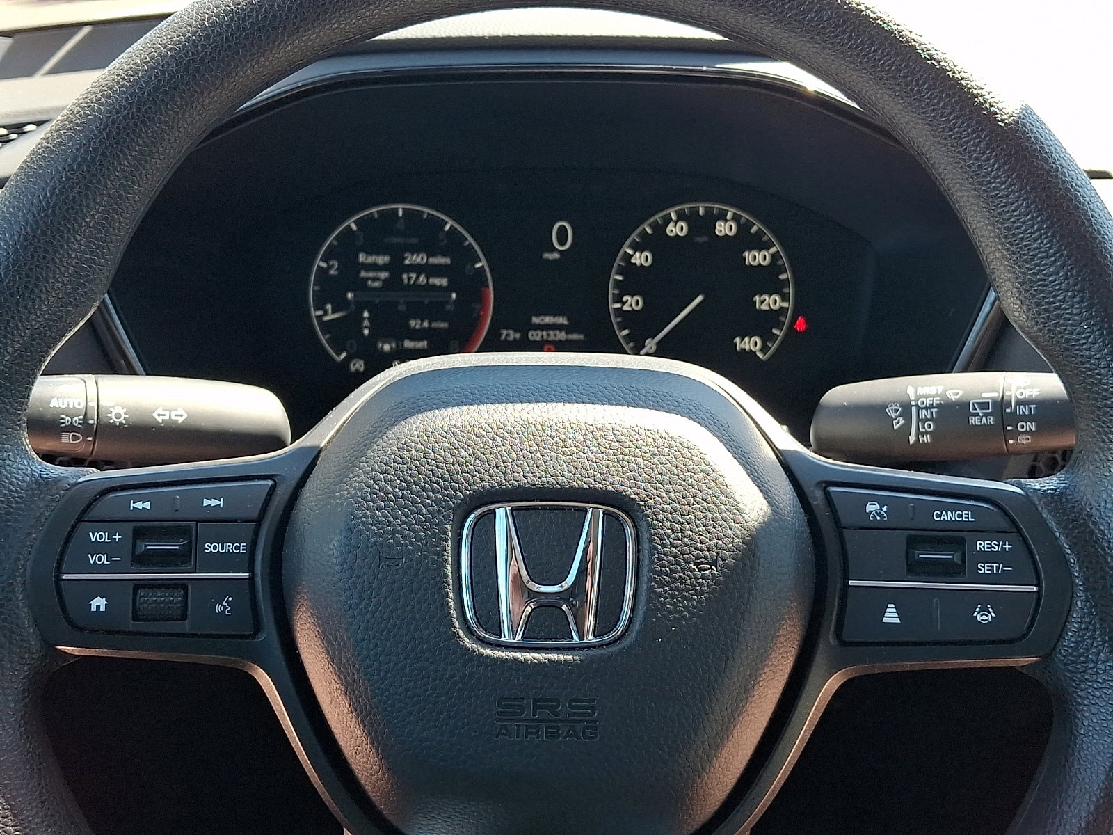 2025 Honda CR-V LX - Photo 18