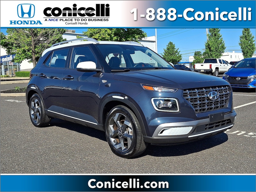 Used 2023 Hyundai Venue Limited SUV