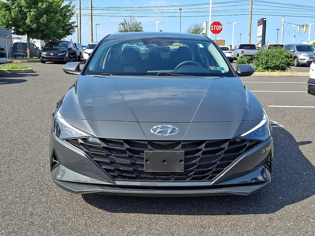 Used 2023 Hyundai Elantra SEL Sedan