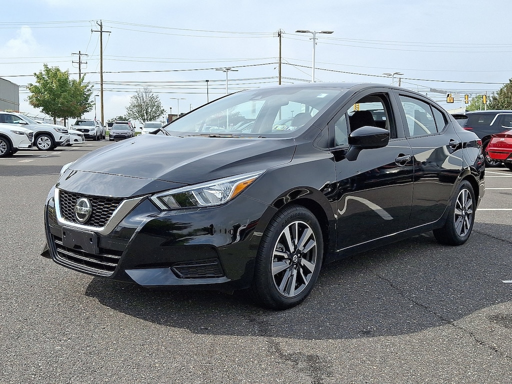 Used 2022 Nissan Versa 1.6 SV Sedan