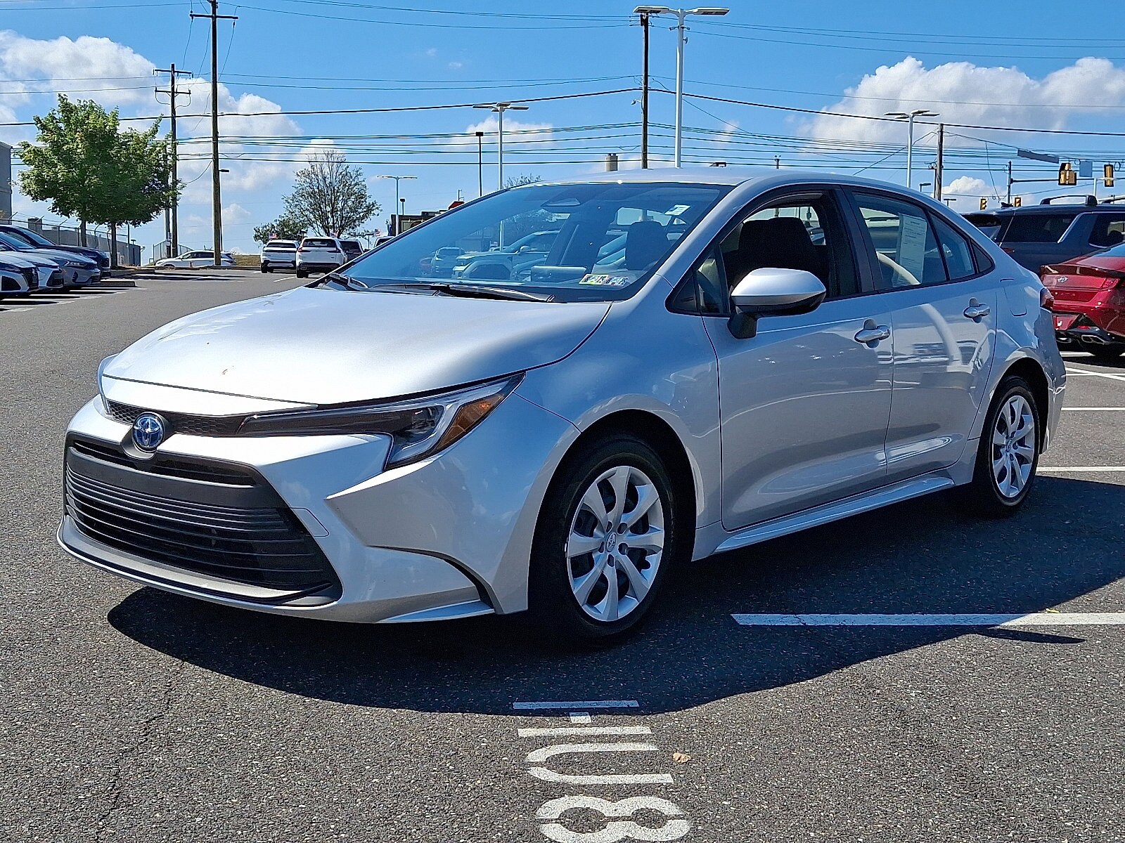 2025 Toyota Corolla Hybrid LE photo 3